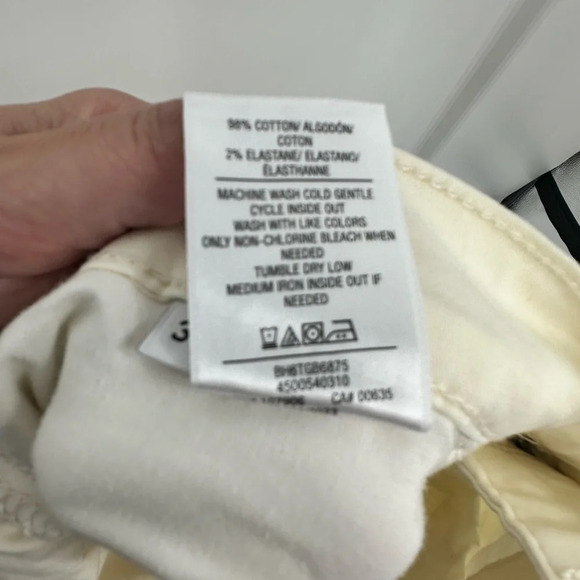 Hudson Jeans Blake Slim Straight Twill Pant in Light Cream NWT - Picture 7 of 9